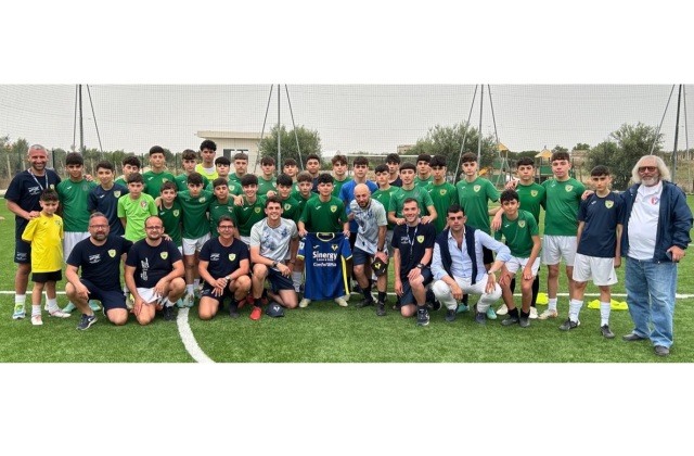 Niscemi. Piccoli campioni della scuola calcio "Santa Maria" allenati per due giorni dai tecnici dell’Hellas Verona 